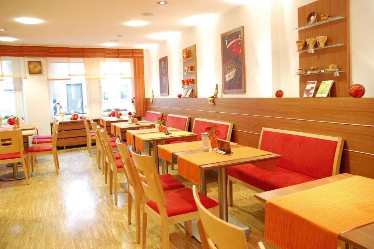 Schell Schokoladen Otel Gundelsheim  Dış mekan fotoğraf